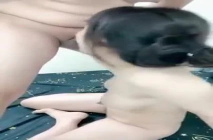 Dòng chảy tinh khổng lồ từ khe đặc biệt của em